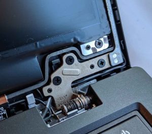 laptop hinge